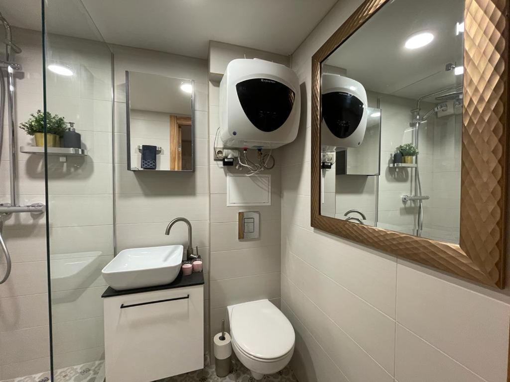Cute Apartment For Young Travellers Riga Exteriör bild